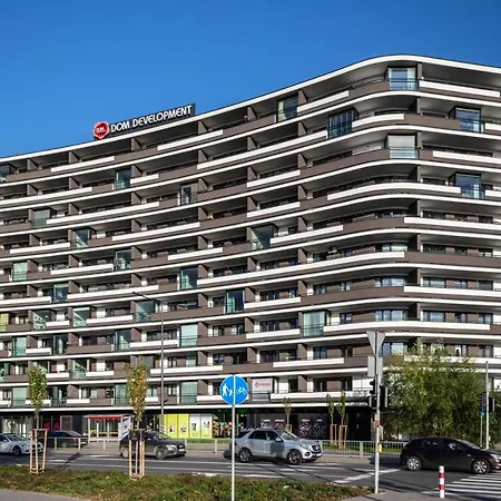 Apartmán Warsaw-aparts Bukowinska 2 *