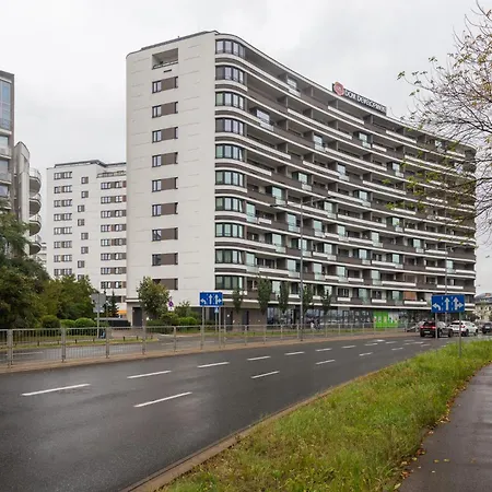 Warsaw-aparts Bukowinska 2