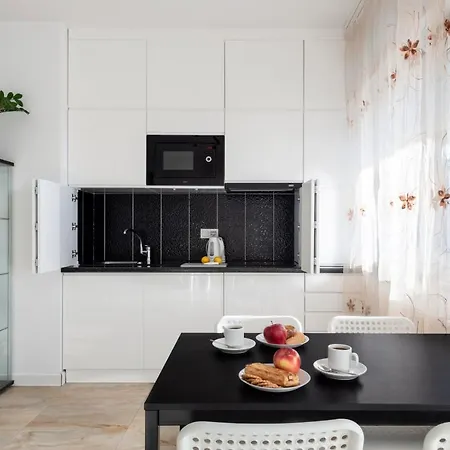 Warsaw-aparts Bukowinska 2