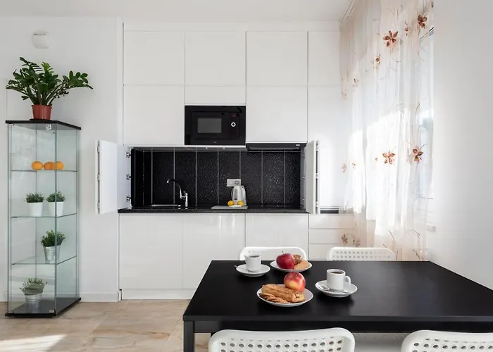 Warsaw-aparts Bukowinska 2